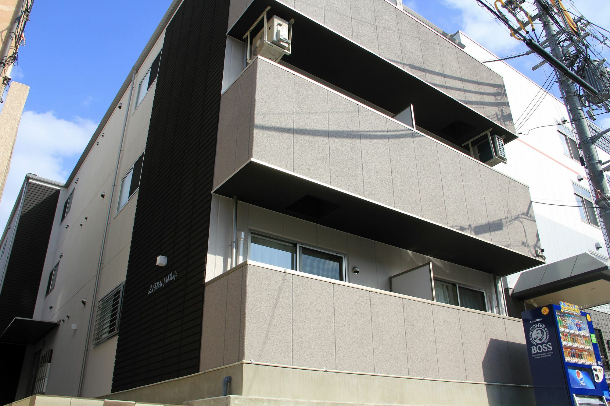 Universal Hotel Nishikujo โอซาก้า ภายนอก รูปภาพ